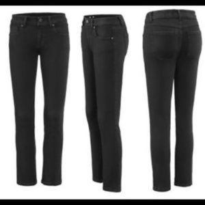 Final Sale🎉 CAbi “New Crop” Black Crop Jeans